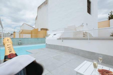 Apartamento Suites Plaza Del Salvador