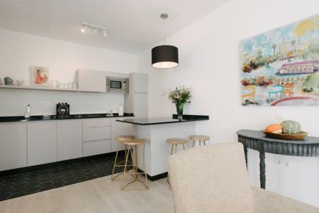 Apartamento Suites Plaza Del Salvador