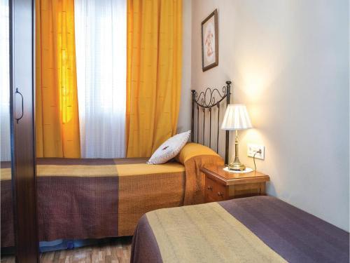 Three-bedroom Apartment In Sevilla