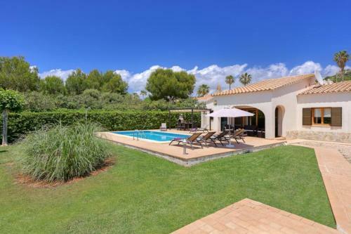 Torre Soli Nou Villa Sleeps 7 Pool Air Con Wifi