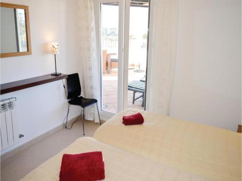 Two-bedroom Apartment In Sucina