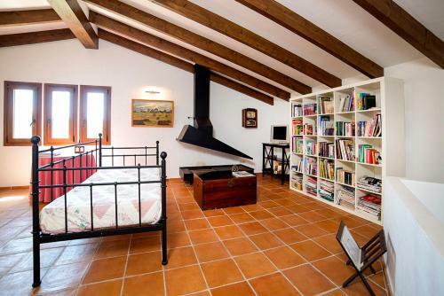 Teulada Villa Sleeps 6 Pool Wifi
