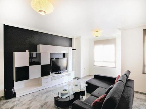 Two-bedroom Apartment In Torrevieja