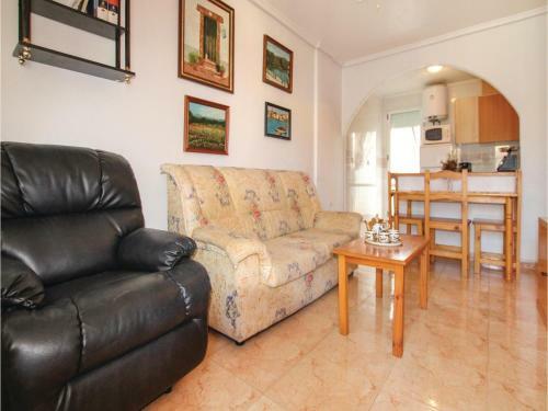 Two-bedroom Apartment In Torrevieja