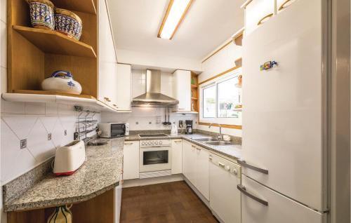 Three-bedroom Apartment In Tossa De Mar