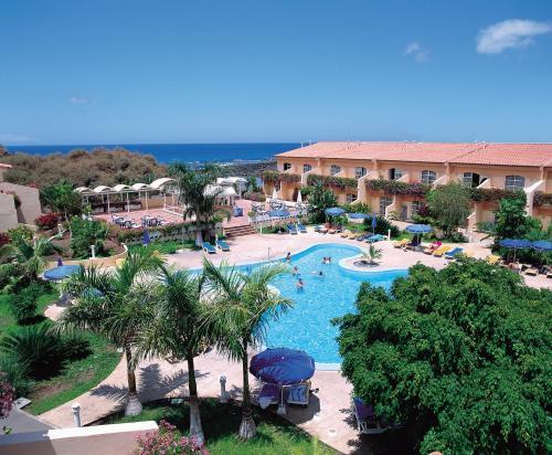 Apartamentos Jard�n Del Conde