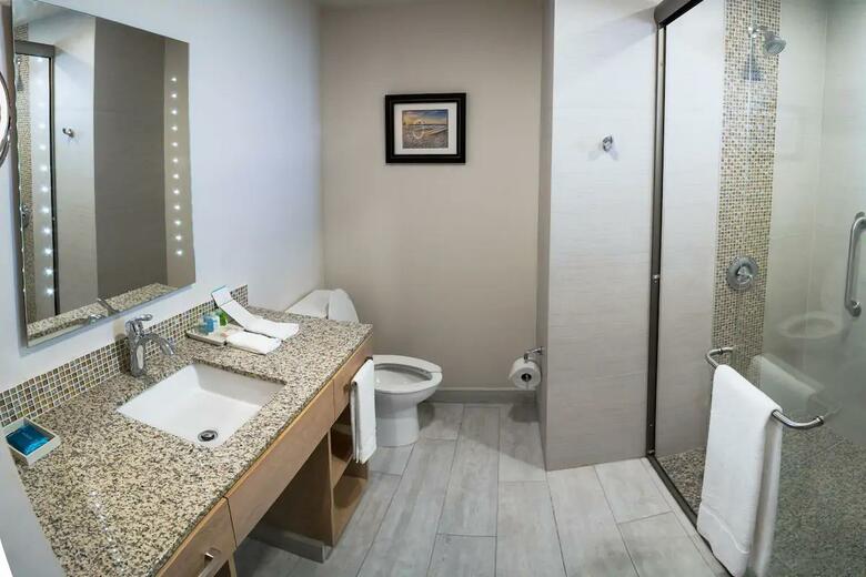 Medano Hotel And Suites