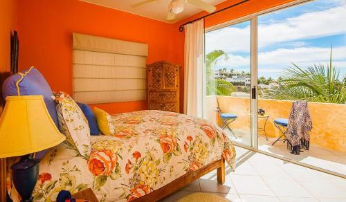 Casa Ladrillo Home