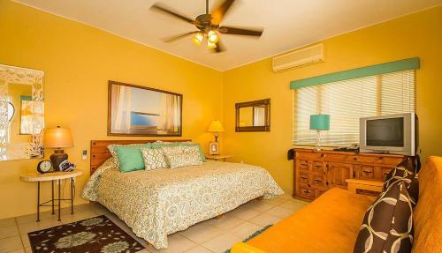 Casa Ladrillo Home