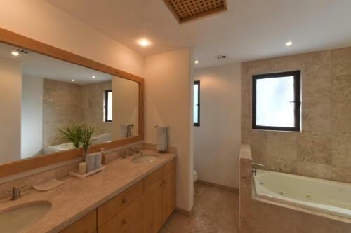 Stylish Pedregal Ocean View Villa, Casa So�ara
