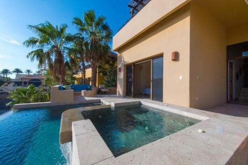 Stylish Pedregal Ocean View Villa, Casa So�ara