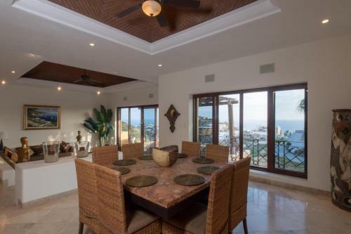 Stylish Pedregal Ocean View Villa, Casa So�ara