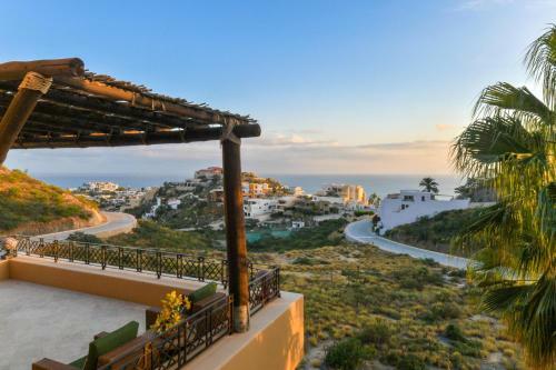 Stylish Pedregal Ocean View Villa, Casa So�ara