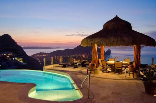 Full Service Stunning Oceanfront At Villa Penasco