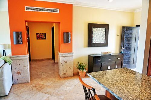Apartamento Puerta Cabos Condo #502