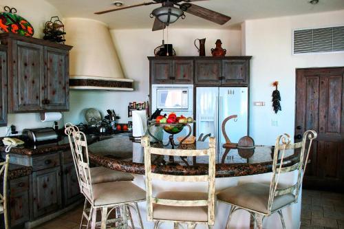 Thunderbird Home