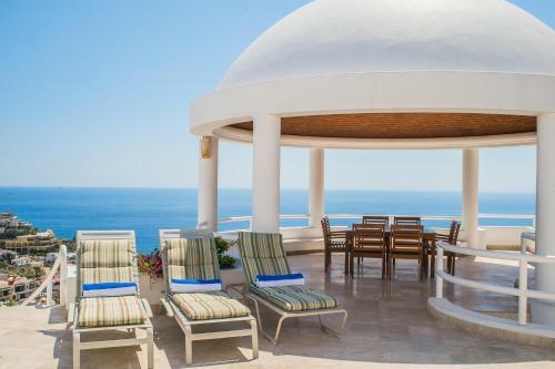 Elegance And Amazing Ocean View, Villa Clara Vista