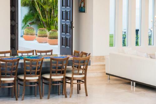Elegance And Amazing Ocean View, Villa Clara Vista