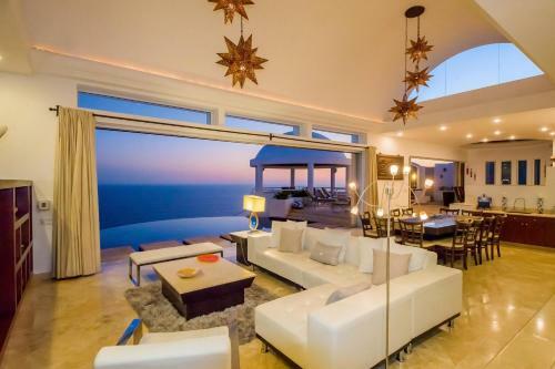 Elegance And Amazing Ocean View, Villa Clara Vista