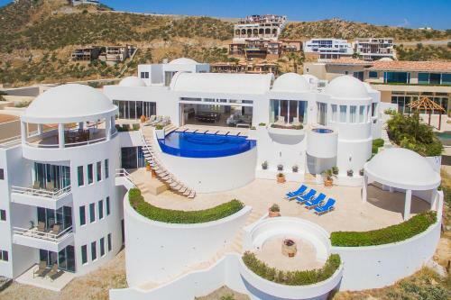 Elegance And Amazing Ocean View, Villa Clara Vista