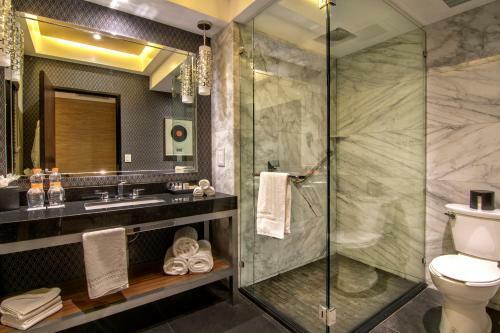 K Tower Boutique Hotel By Lucerna