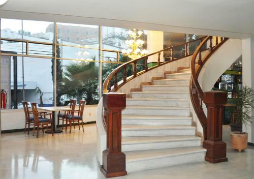 Hotel Arroyo De La Plata