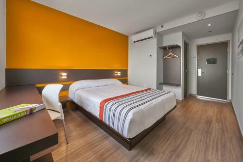 Hotel City Express Junior Leon Centro De Convenciones