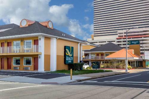 Hotel Quality Inn Flamingo