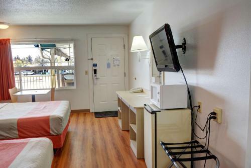 Hotel Motel 6 Bend