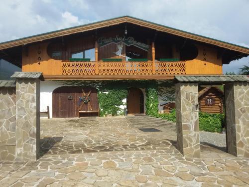 Hotel Rai-ski-domik