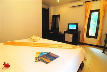 Hotel Lanta Pavilion Resort