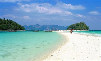 Hotel Lanta Pavilion Resort