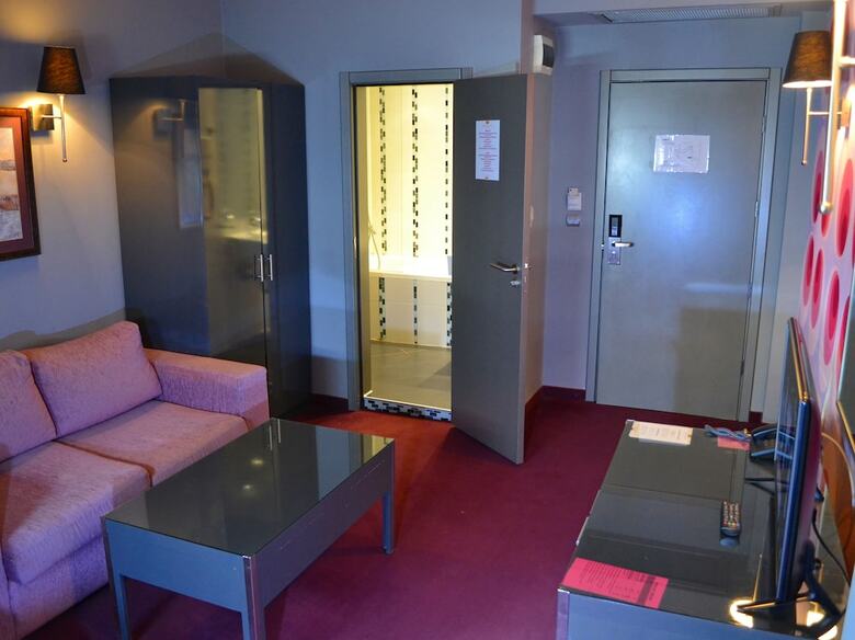 Business Hotel Elate Plaza