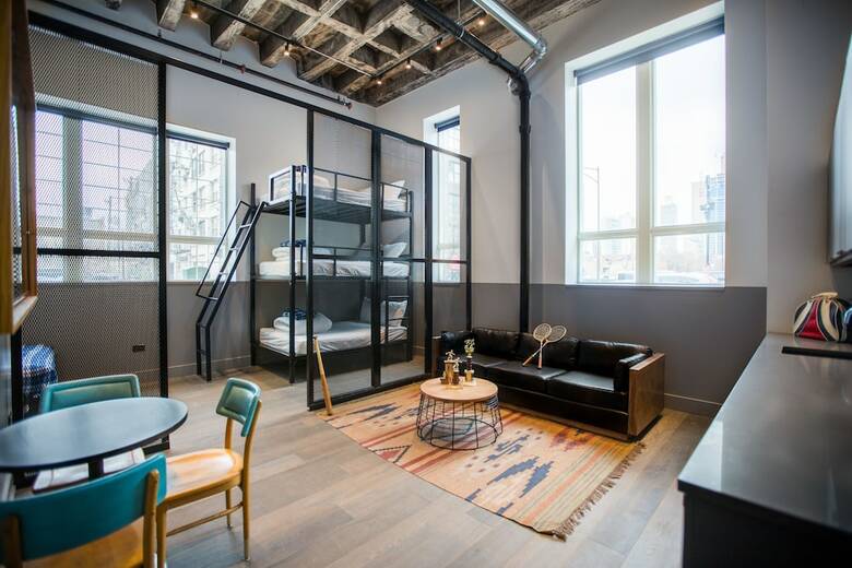 Hotel Fieldhouse Jones Chicago
