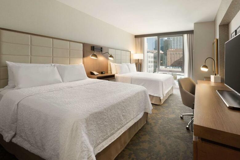 Hotel Hampton By Hilton Chicago Downtown West Loop