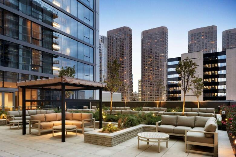 Hotel Hampton By Hilton Chicago Downtown West Loop