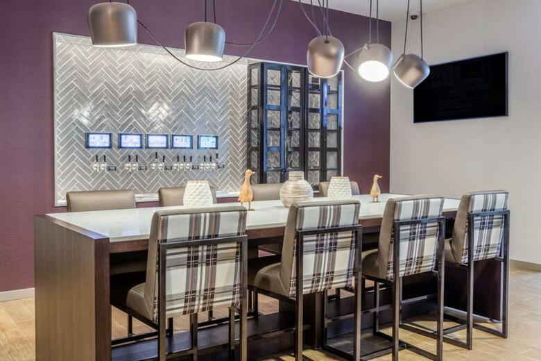Hotel Hampton By Hilton Chicago Downtown West Loop