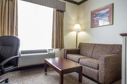 Hotel Comfort Inn & Suites Ft.jackson Maingate