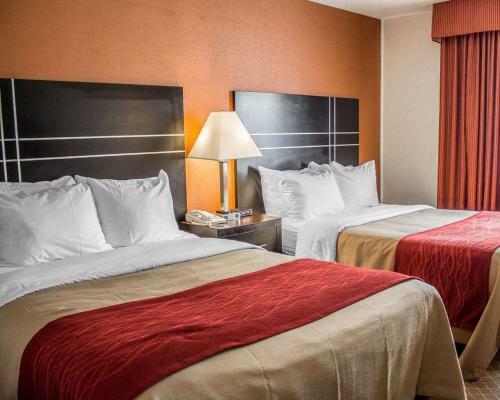 Hotel Norwood Inn