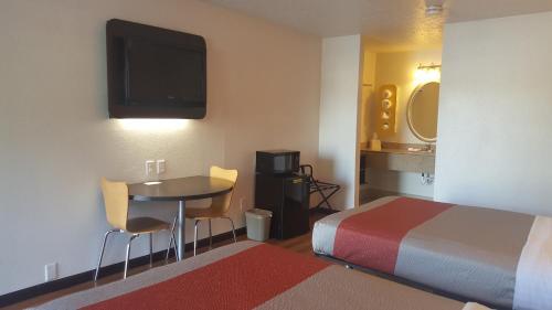 Hotel Motel 6 Columbus Osu