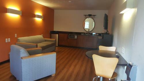 Hotel Motel 6 Columbus Osu