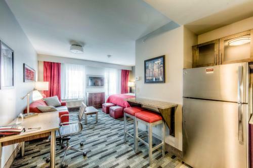 Hotel Staybridge Suites - University Area Osu