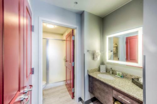 Hotel Staybridge Suites - University Area Osu
