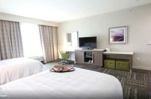 Hotel Hampton Inn & Suites Dallas Market Center
