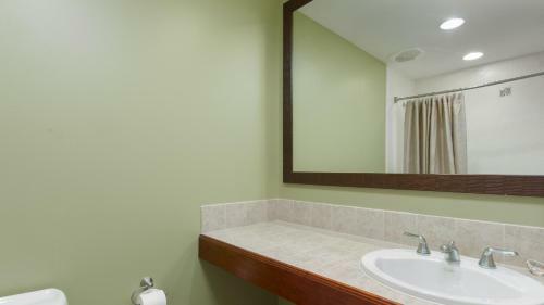 Apartamento 5000 Sandestin Blvd S Condo Unit 6909 And 6911