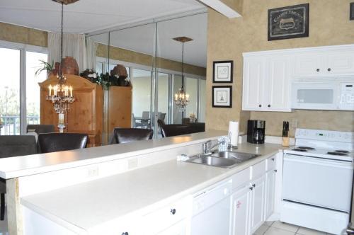 Tides 107 - Flr1 - 2br 2ba - (6)
