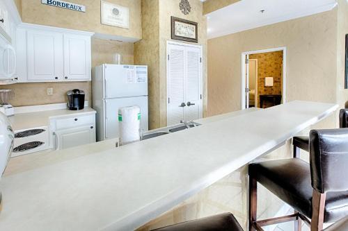 Tides 107 - Flr1 - 2br 2ba - (6)