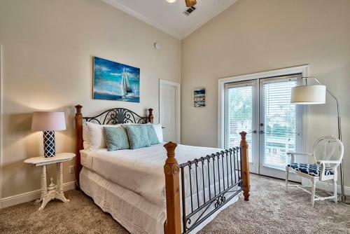 Coral Shores Home