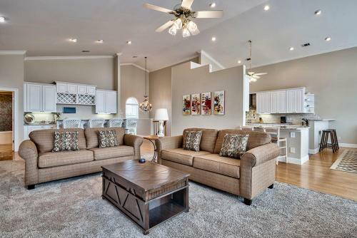 Coral Shores Home