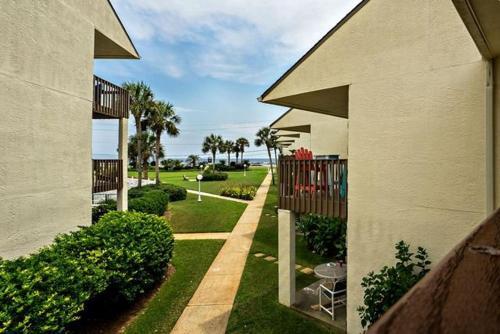Blue Surf 18 Townhouse